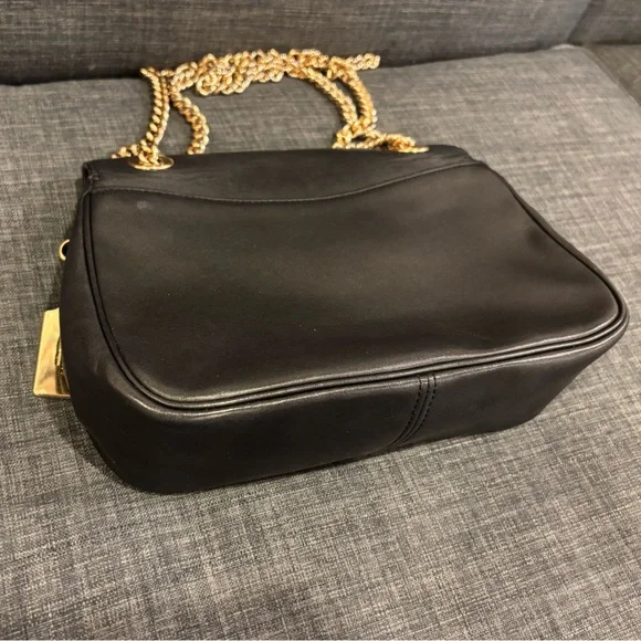 Vintage COACH Cassidy Crossbody Black Leather Shoulder Bag with Gold Hardware - Picture 4 of 16